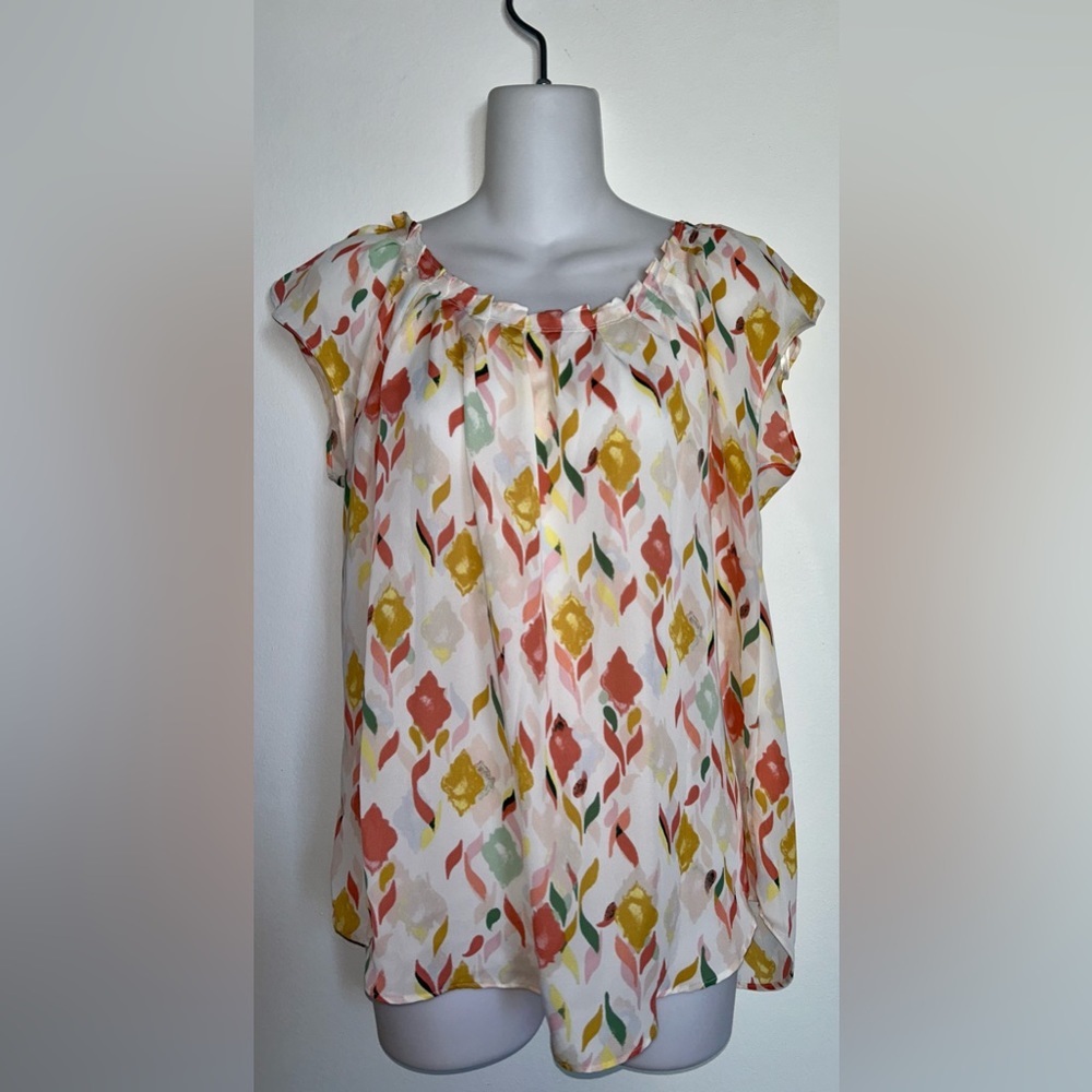 LC Lauren Conrad | Women’s Pleated Patterned Flutter Sleeve Blouse Size Medium